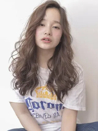 ロング AVANCE. 広島本通店のヘアスタイル