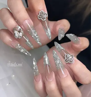 ネイル TIDY M&Mのネイルデザイン