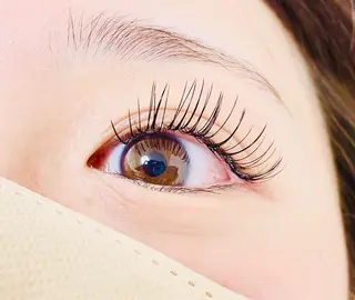 マツエク・マツパ emi ...の眉毛・アイブロウイメージ