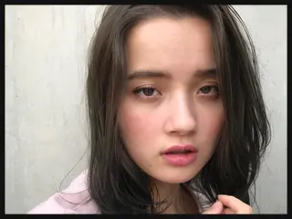 セミロング カラー パーマ ヘアアレンジ メンズ キッズ ネイル マツエク・マツパ ☃️髪質改善🉐割✨ ❄️“ever”❄️のヘアスタイル