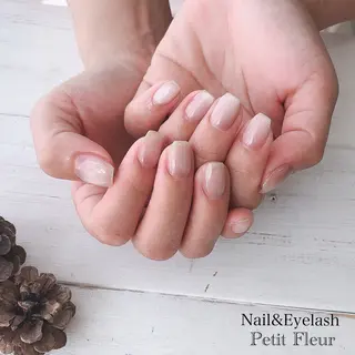 ネイル Petit Fleur所属・青柳 亜梨奈のマツエク・マツパデザイン