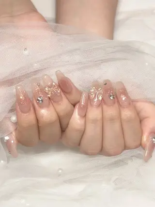 ネイル hinata池袋 🎀WOLTOKYOのネイルデザイン