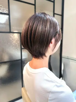 ショート カラー 安永 涼のヘアスタイル