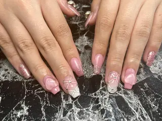 ミディアム ネイル ✴︎ Delightのネイルデザイン