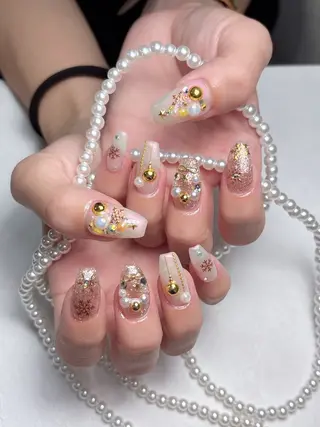 ネイル 💅ネイルハウス🏡 🎀TOMO🎀のネイルデザイン