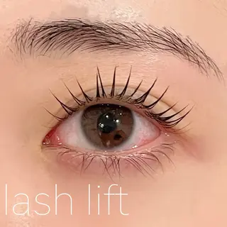 マツエク・マツパ TRICO八幡山所属・TORIC Taketaのマツエク・マツパデザイン