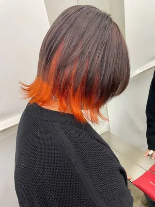 セミロング カラー SALOWIN池袋East店3F所属・インナーカラー 推し ブリーチ  髪質改善のヘアスタイル