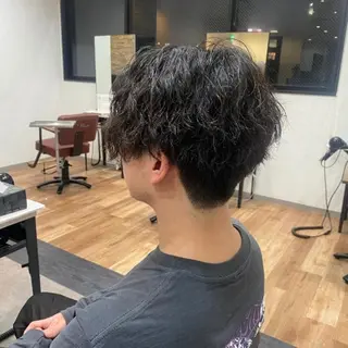 メンズ パーマ ヘアケアサロン MAIN[メイン]のヘアスタイル