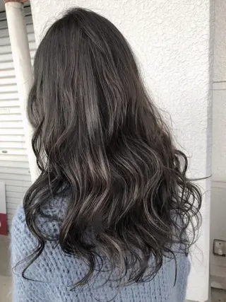 セミロング カラー レイヤーカット匠 イソザキノリユキのヘアスタイル