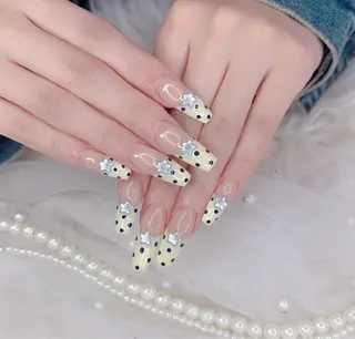 ネイル R salonのネイルデザイン