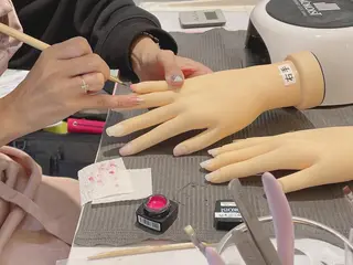 ネイル SINCERELY シンシアリー🌈のネイルデザイン