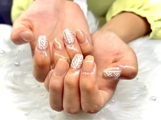 ショート GG houseのネイルデザイン