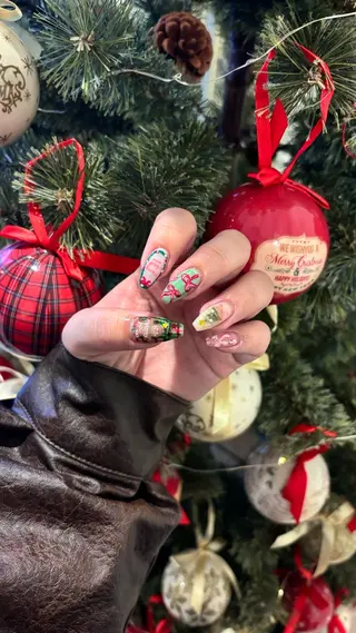 ネイル 🤍 YUI 🤍のネイルデザイン