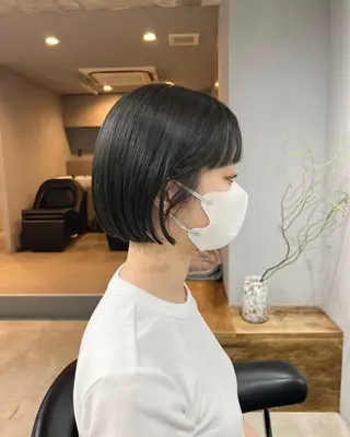 ミディアム カラー akane/ベージュ /オリーブ/ブラウンのヘアスタイル