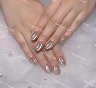 ネイル shineジェル& チップ長さだしのネイルデザイン