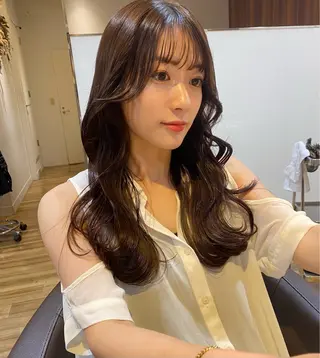 ロング レイヤーカット /透明感/千葉怜寿のヘアスタイル