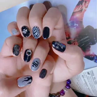 ネイル NOIROUGE所属・NOI ROUGEのネイルデザイン