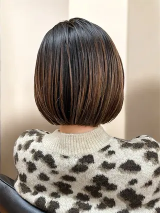 ショート Land.所属・【透明感ツヤカラー】 三浦寛之のヘアスタイル