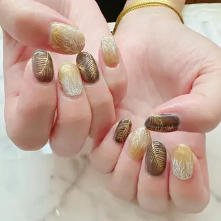 ネイル BANBINANAIL所属・イリネコ マリのネイルデザイン