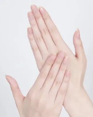 ネイル Lily nail 船橋 yuki🍒のネイルデザイン