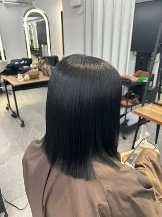 ミディアム Kurumi リトル渋谷のヘアスタイル