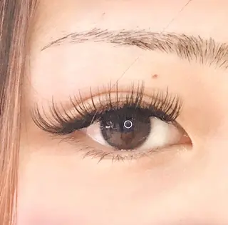 マツエク・マツパ emu所属・emu by  eightyのマツエク・マツパデザイン