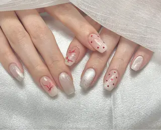 ネイル 夏 目のネイルデザイン