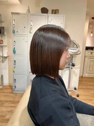 ミディアム La fith rosa所属・miharu🐱 茨木/透明感カラーのヘアスタイル