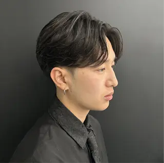 ミディアム パーマ メンズ 倉内 海哉のヘアスタイル