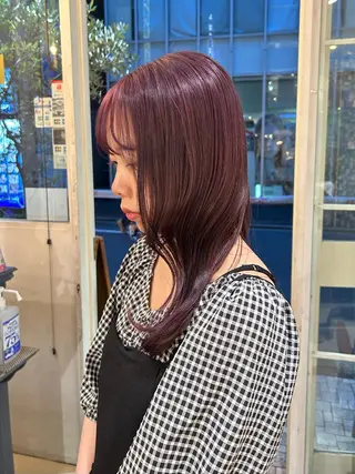 カラー moeka 表参道のヘアスタイル