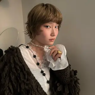 ショート sity. 天神 大名所属・ブリーチなしカラー 暖色カラーのヘアスタイル