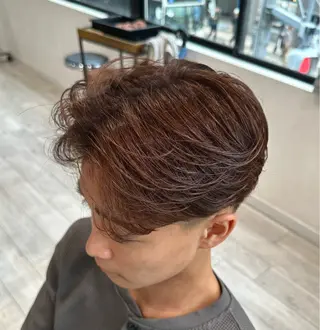 パーマ メンズ ユージ ✂︎ パーマ＆ハイトーンのヘアスタイル