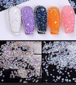 ネイル UMI ネイルサロン新宿🎀のネイルデザイン