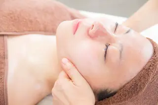 Neutral 脳疲労解放のエステ・リラクイメージ