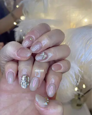 ミディアム ネイル 長さ出し専門 nynaのネイルデザイン