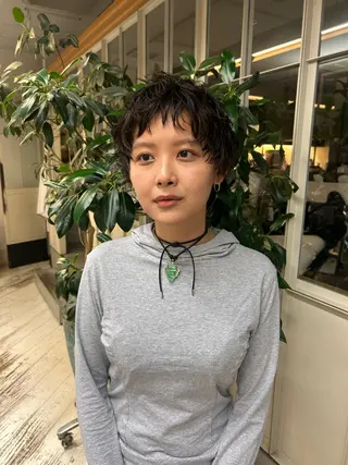 ショート パーマ 白岩 君予のヘアスタイル