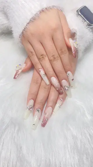 ネイル INF ネイルサロンのネイルデザイン