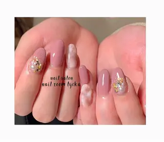 ネイル ﾈｲﾙﾙｰﾑﾘｯｶ 𝐦𝐚𝐲𝐮のネイルデザイン