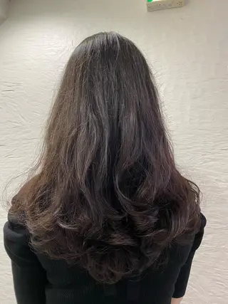 ロング SALOWIN梅田茶屋町Suite店所属・韓国美容室出身 🌹Sana/梅田のヘアスタイル