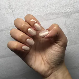 ネイル gratify 本店所属・ROSALIE Sakiのネイルデザイン