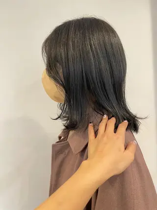 ミディアム カラー 佐藤 永夏のヘアスタイル