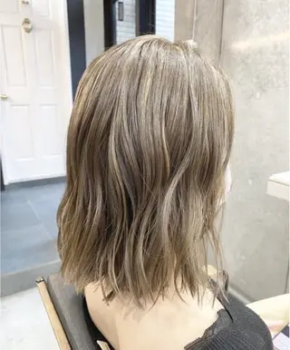 カラー 🫧ハイライトモデル 募集🫧溝口結麻のヘアスタイル