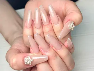 ネイル Queennail 北堀江Yumiのネイルデザイン