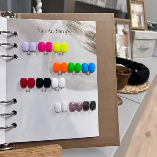 ネイル ToliyDeliy Nail Salonのネイルデザイン