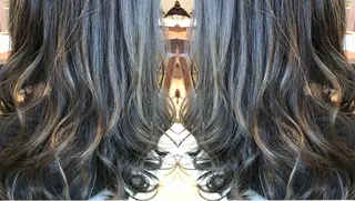 セミロング カラー 湯浅  隆のヘアスタイル