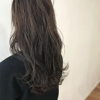 ロング カラー レイヤー/顔周り /AKARIのヘアスタイル