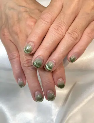 ネイル RAFFINE 月🦋🩵のネイルデザイン