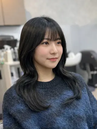 セミロング ✨韓国ヘア✨ レイヤー✂️鎌倉楓麻のヘアスタイル