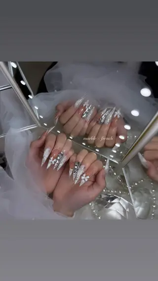 ネイル 加納 莉音のネイルデザイン