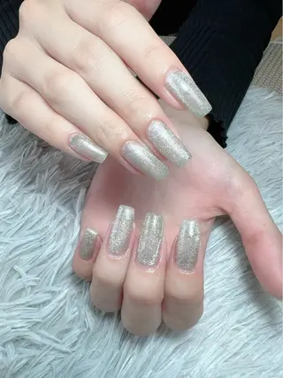 ネイル シェヌネイル JURAのネイルデザイン